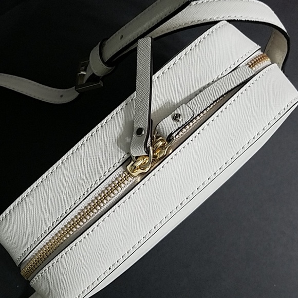 Kate Spade Bag - Picture 4 of 8